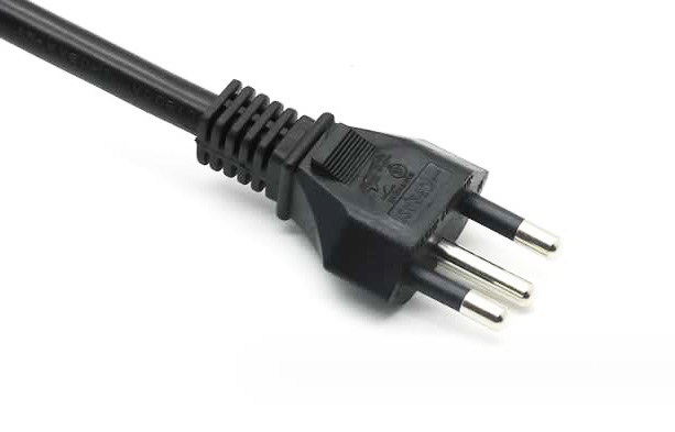 brazil-power-cords-plug-3-pins-4.8